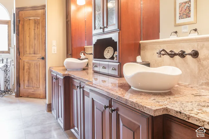 1391 N Compton Rd, Farmington, Utah 84025