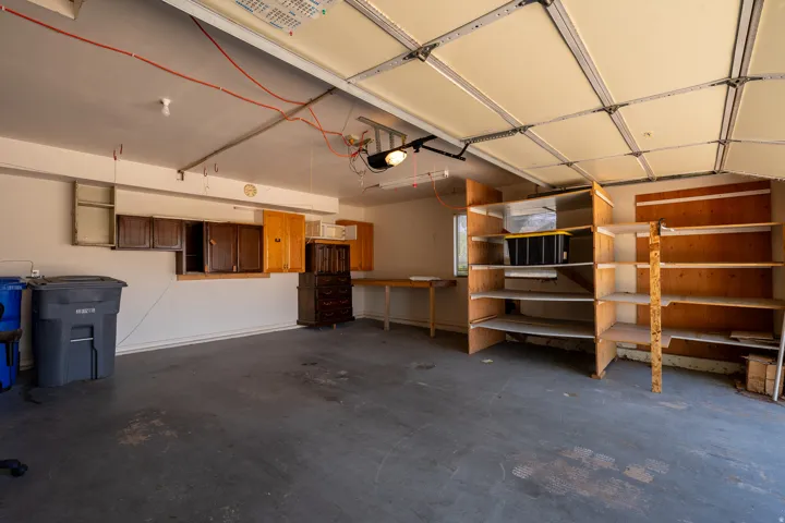 Attached 2 car garage