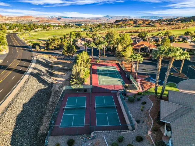 1235 W Red Butte Dr, Washington, Utah 84780