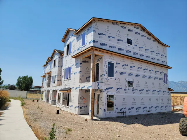 668 E 730 N, Hyrum, Utah 84319