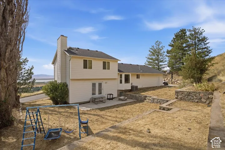 1896 N 350 E, Centerville, Utah 84014