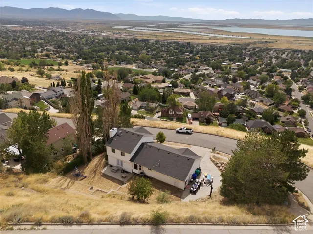 1896 N 350 E, Centerville, Utah 84014