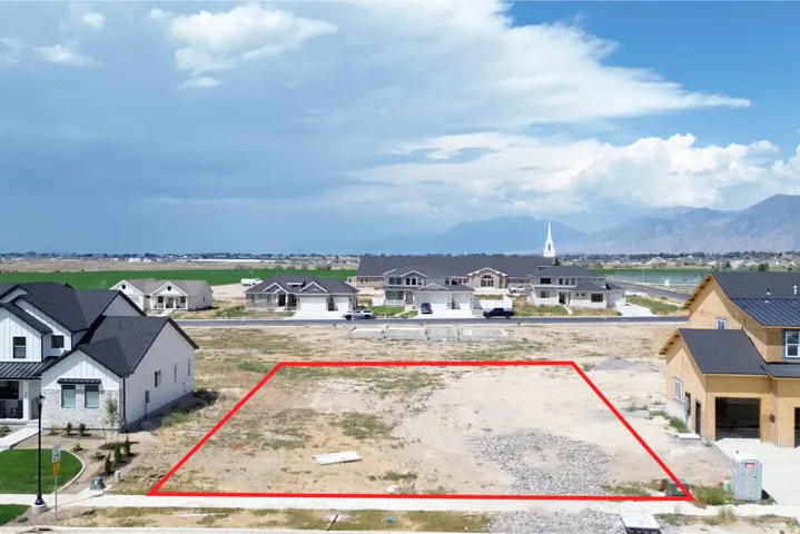 Cleared residential lot with established street frontage