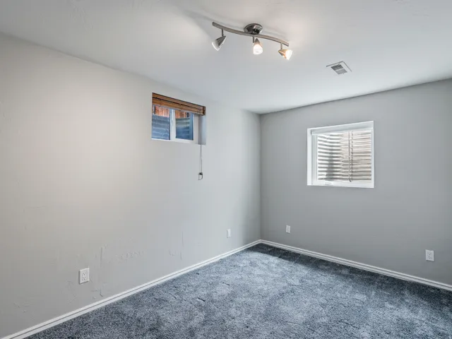 1081 E Wesley Rd, Murray, Utah 84117