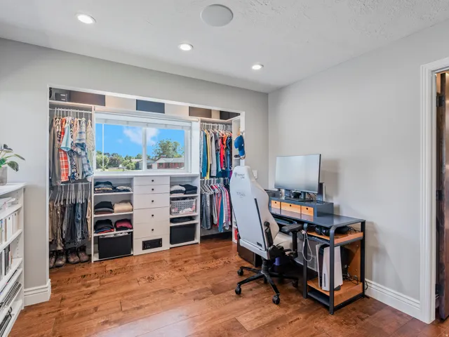 1081 E Wesley Rd, Murray, Utah 84117