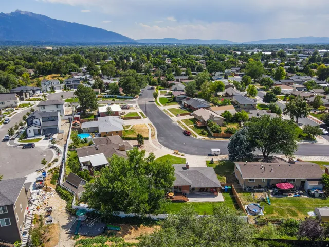 1081 E Wesley Rd, Murray, Utah 84117