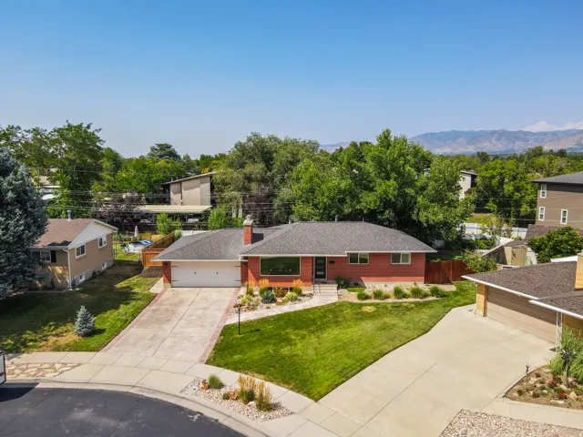 1081 E Wesley Rd, Murray, Utah 84117