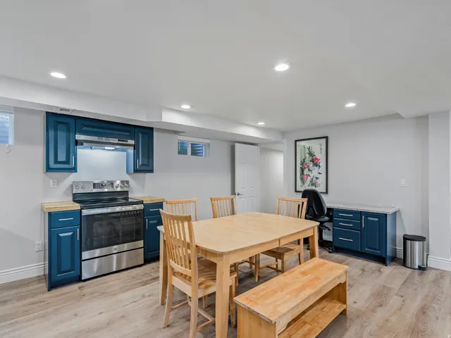1081 E Wesley Rd, Murray, Utah 84117