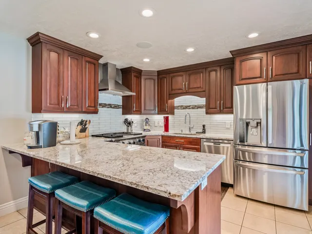 1081 E Wesley Rd, Murray, Utah 84117
