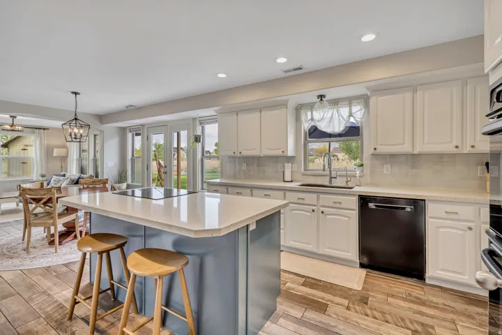 184 N Farm Cv, Farmington, Utah 84025