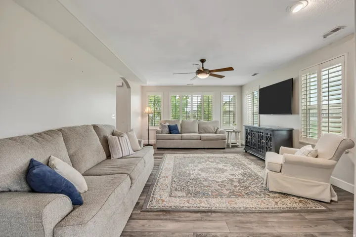 184 N Farm Cv, Farmington, Utah 84025