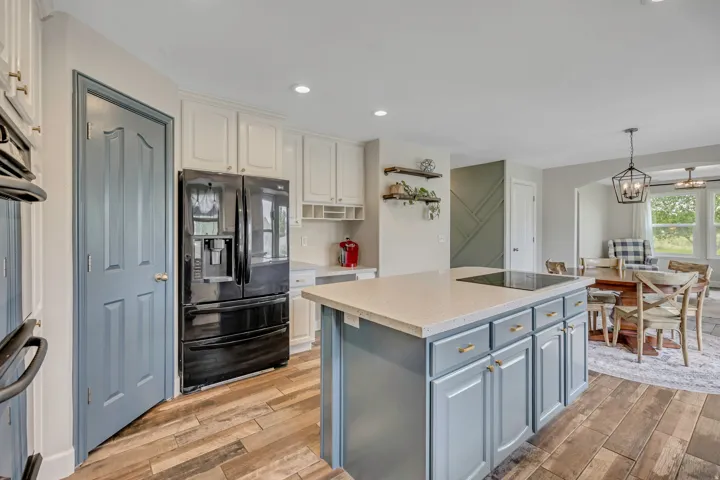 184 N Farm Cv, Farmington, Utah 84025