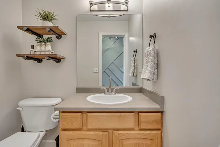 184 N Farm Cv, Farmington, Utah 84025