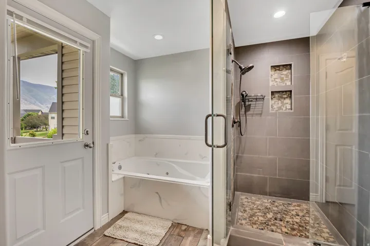 184 N Farm Cv, Farmington, Utah 84025