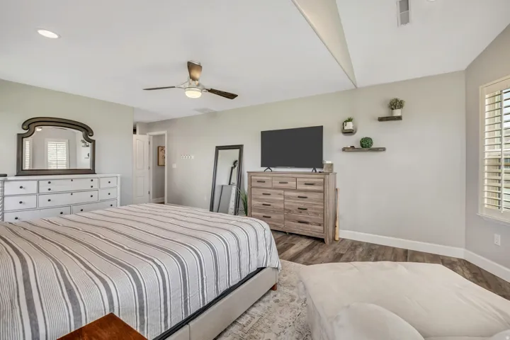 184 N Farm Cv, Farmington, Utah 84025