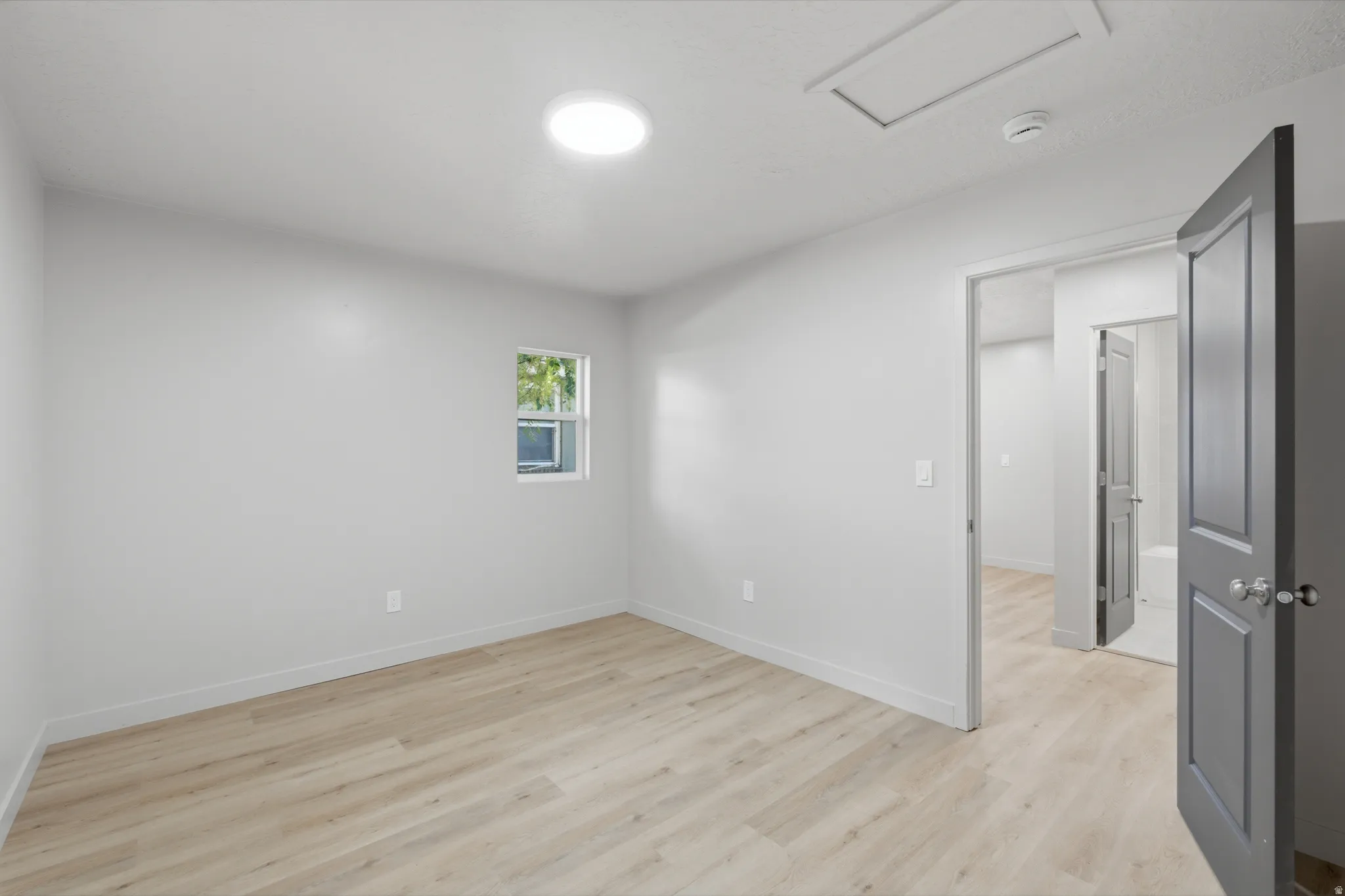 170 East (West Unit)
