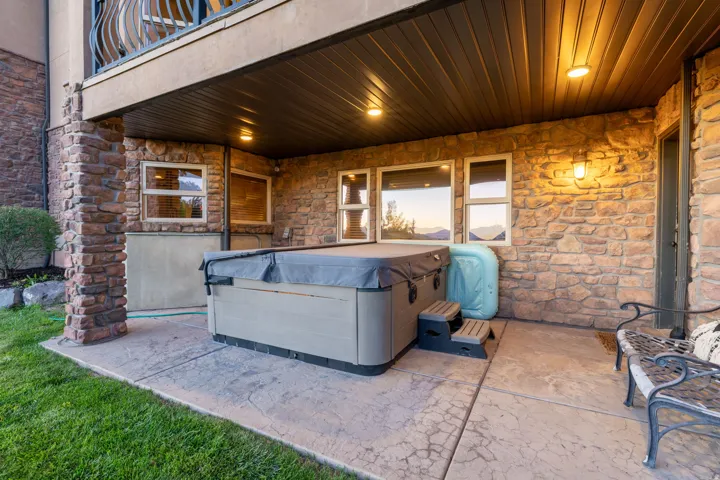 12894 S Ellerbeck Ln, Draper, Utah 84020