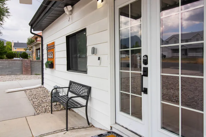 French patio doors & front courtyward