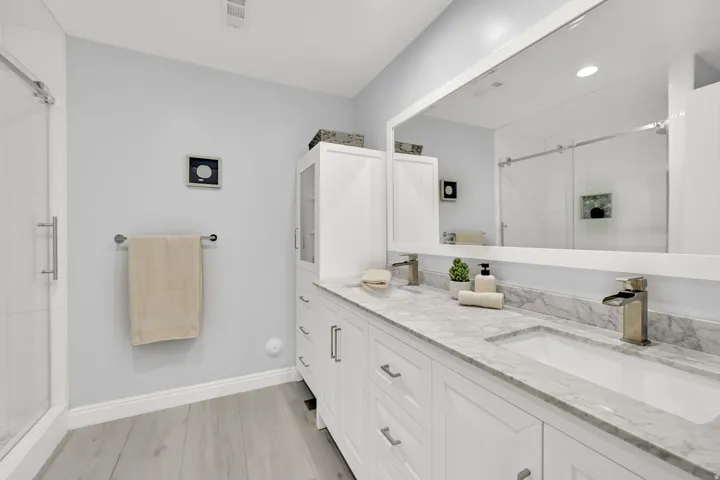 945 S 650 W, Farmington, Utah 84025