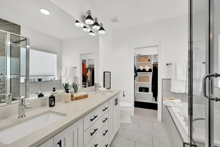 945 S 650 W, Farmington, Utah 84025