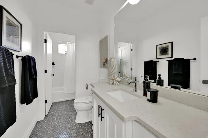 945 S 650 W, Farmington, Utah 84025