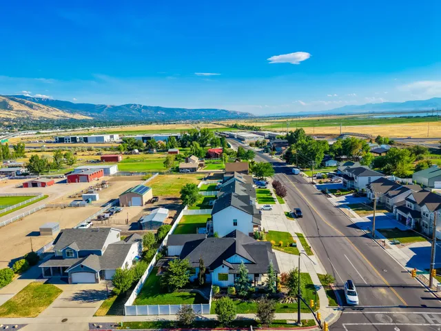 945 S 650 W, Farmington, Utah 84025