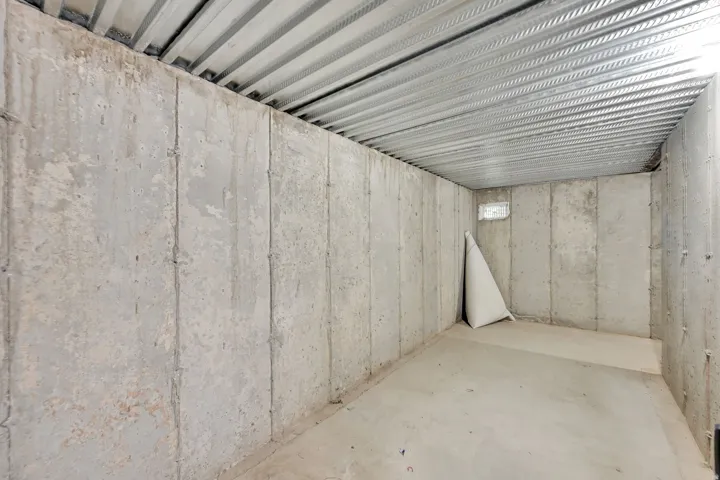 945 S 650 W, Farmington, Utah 84025