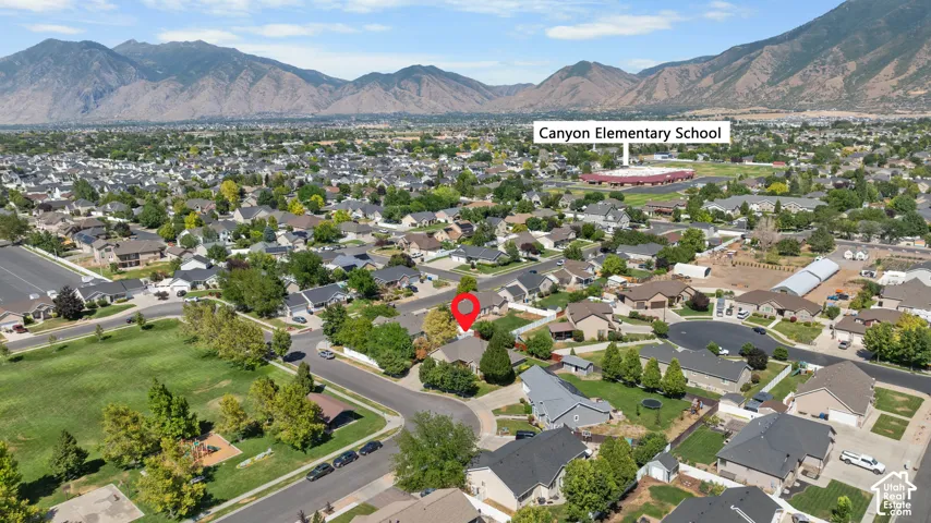 Aerial view of neighborhood.