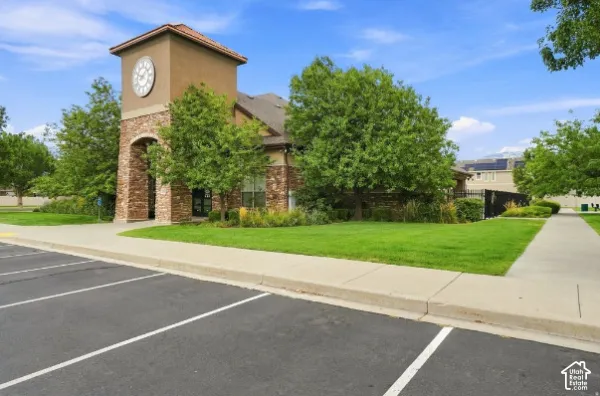 1007 N Skipton Dr, North Salt Lake, Utah 84054