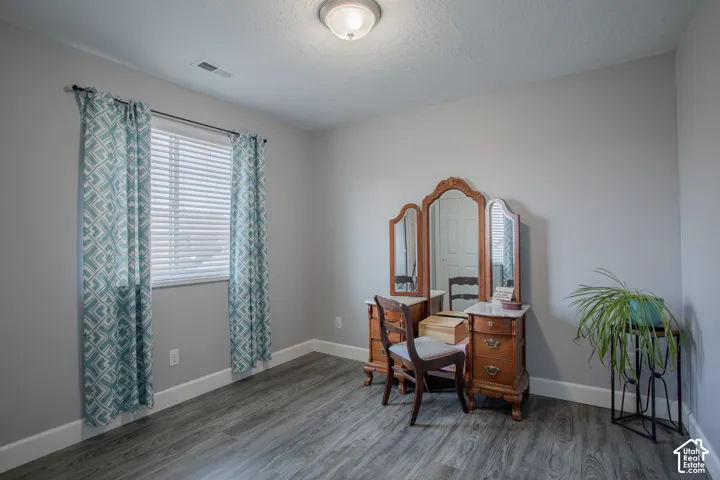 1007 N Skipton Dr, North Salt Lake, Utah 84054