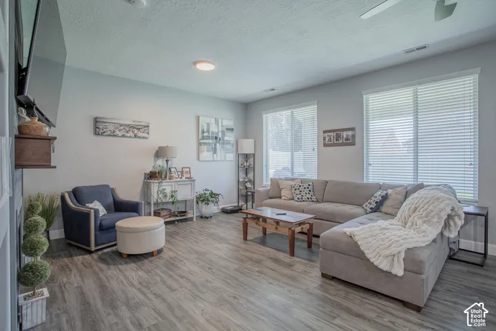 1007 N Skipton Dr, North Salt Lake, Utah 84054