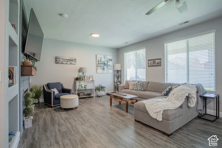 1007 N Skipton Dr, North Salt Lake, Utah 84054