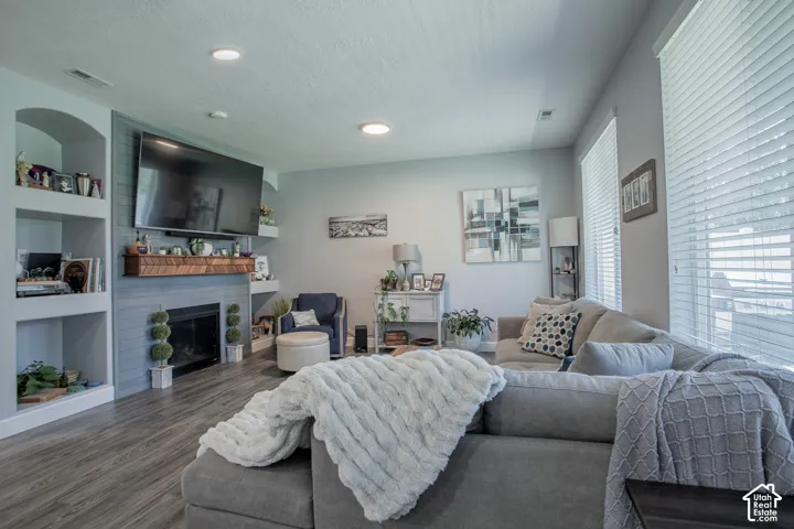 1007 N Skipton Dr, North Salt Lake, Utah 84054