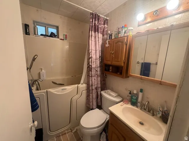 118 Shuman St, East Carbon, Utah 84520