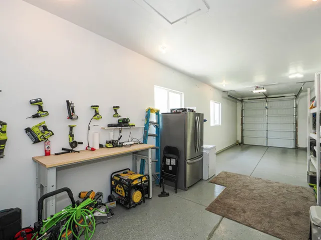 Epoxy floor in all 4 garages. Garage door for garages 3 and 4 is 9.5 feet tall