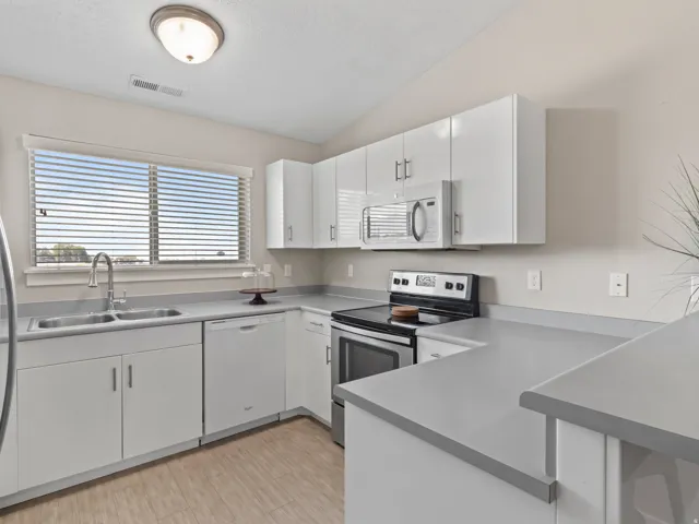 1079 W 965 N #403, Orem, Utah 84057