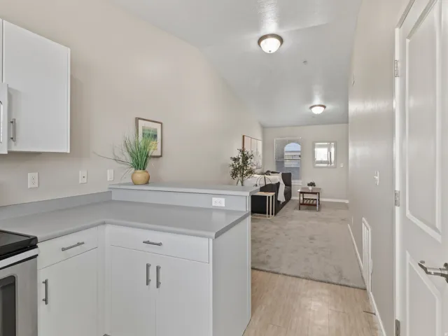 1079 W 965 N #403, Orem, Utah 84057