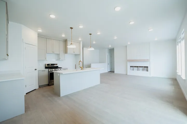 148 W 650 N, Smithfield, Utah 84335