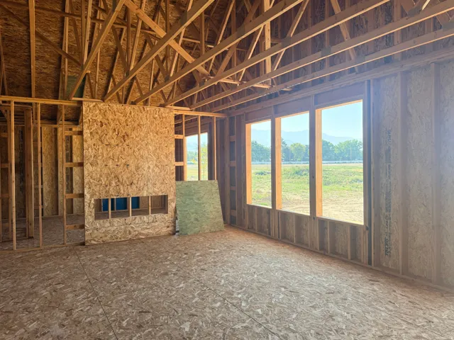 148 W 650 N, Smithfield, Utah 84335