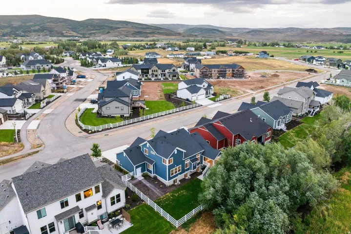 1501 Rocky Mountain Way, Francis, Utah 84036