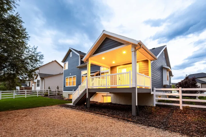 1501 Rocky Mountain Way, Francis, Utah 84036