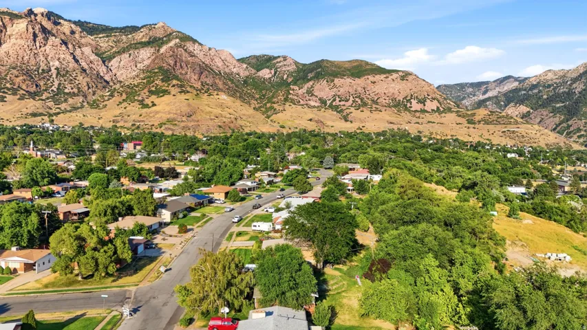997 Henderson Dr, Ogden, Utah 84404