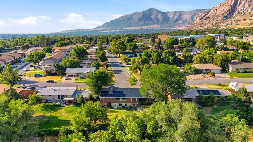 997 Henderson Dr, Ogden, Utah 84404