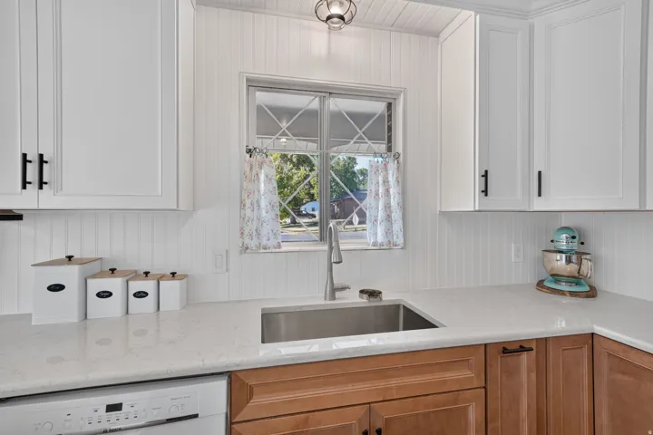 997 Henderson Dr, Ogden, Utah 84404