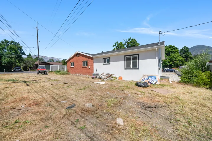 Spacious lot with generous land area and room for expansion