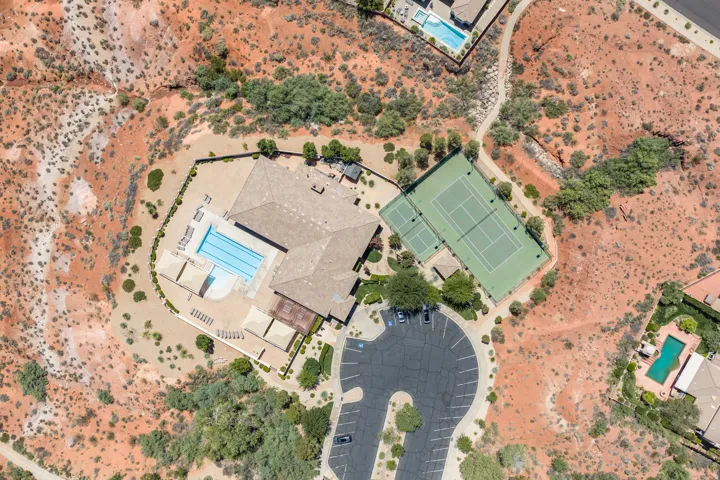 2196 N Silverstone Way, Washington, Utah 84780