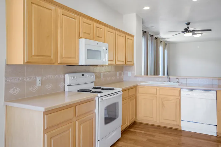 2196 N Silverstone Way, Washington, Utah 84780