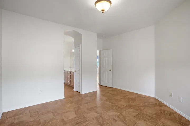 2196 N Silverstone Way, Washington, Utah 84780