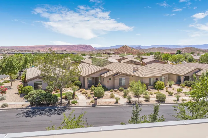2196 N Silverstone Way, Washington, Utah 84780