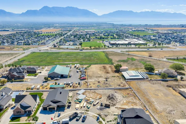 Expansive lot featuring undeveloped land for potential construction